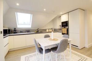 Photo 16- click for photo gallery